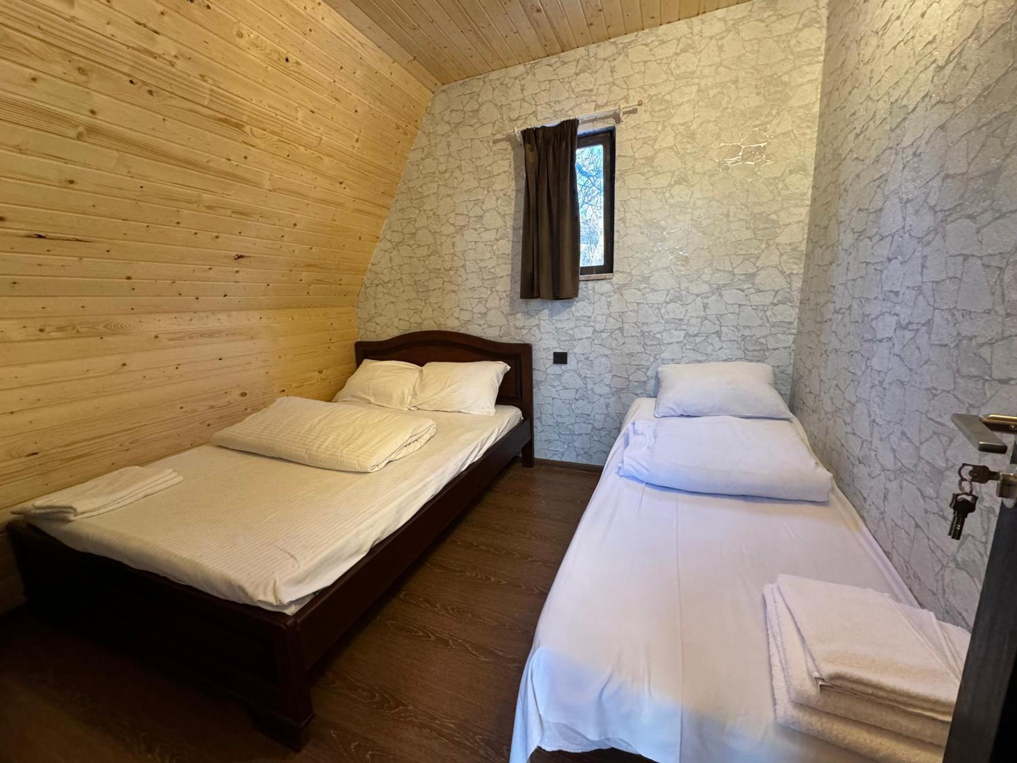 Byurakan Guesthouse & Cottage Zewnętrze zdjęcie