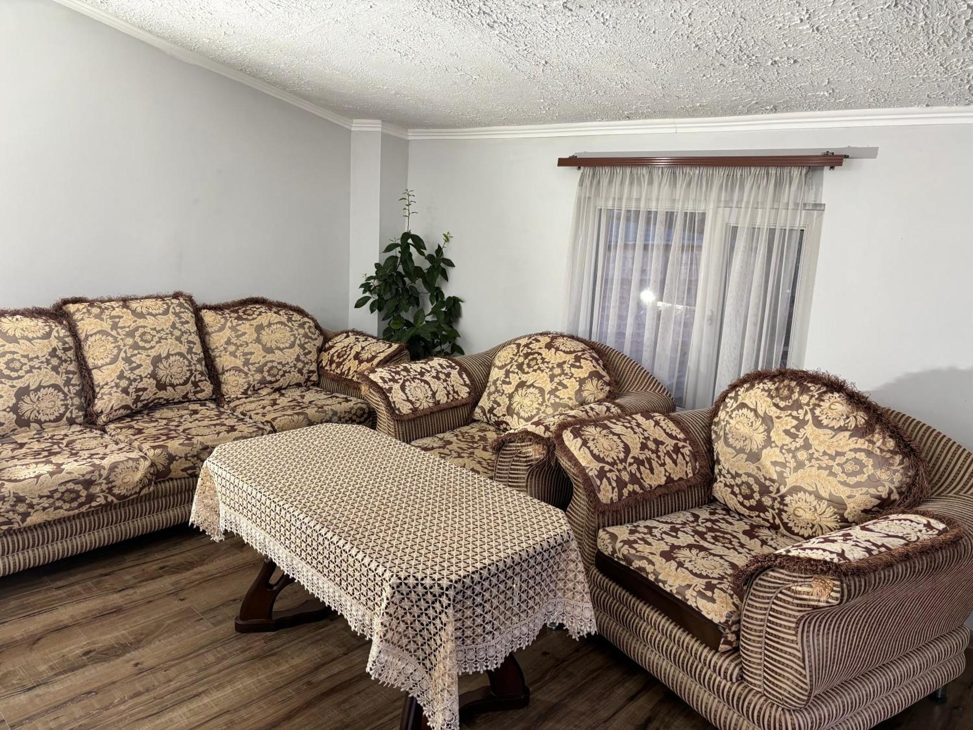 Byurakan Guesthouse & Cottage Zewnętrze zdjęcie